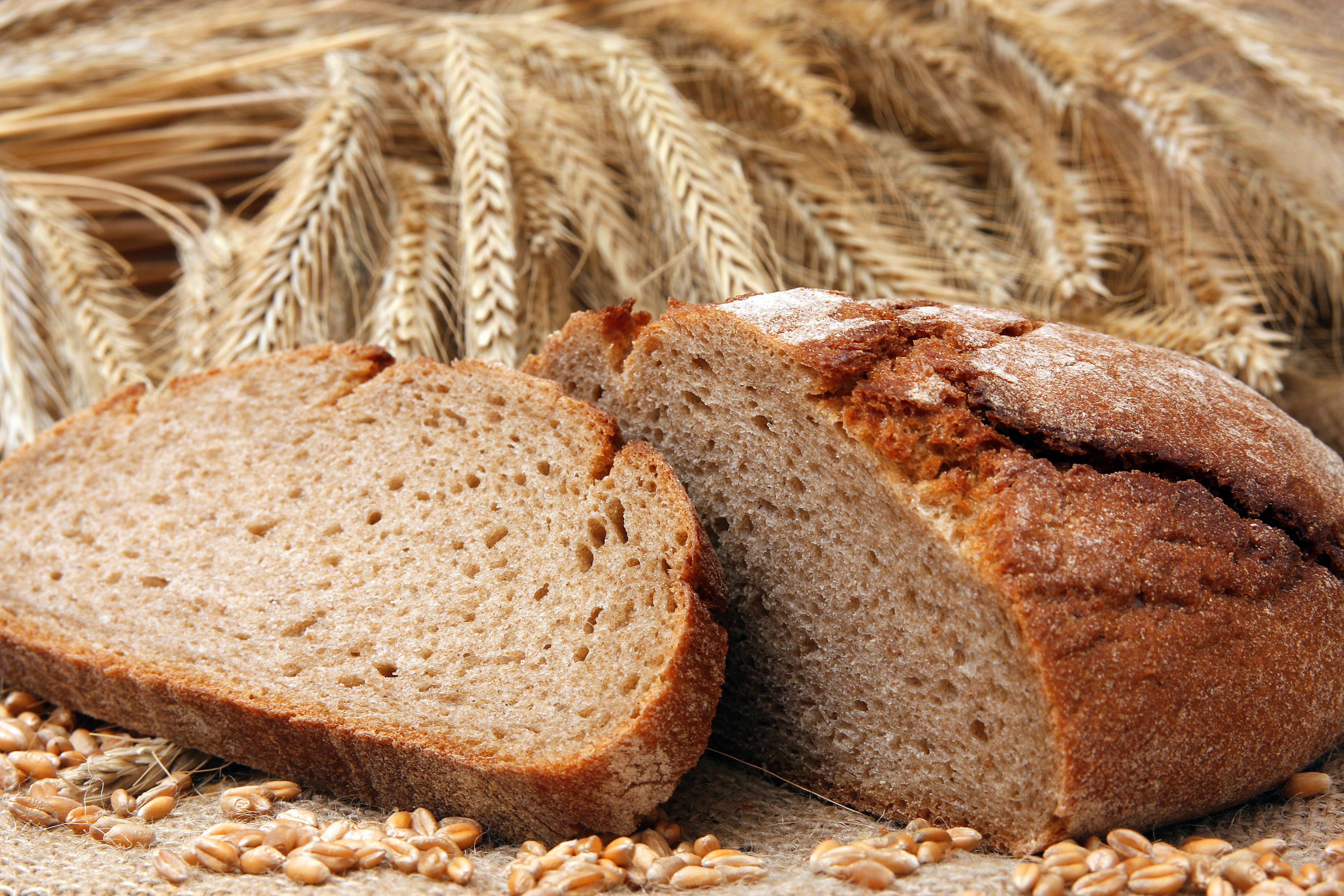 Najlepszewkuchni pl Chleb Razowy